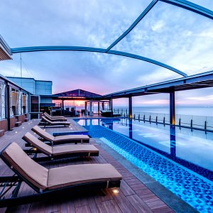Dyno Oceano Hotel 
ROOF-TOP Infinity Pool