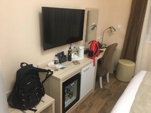 Hotel Mar in Belgrade, image may contain: Monitor, Screen, Computer Hardware, TV