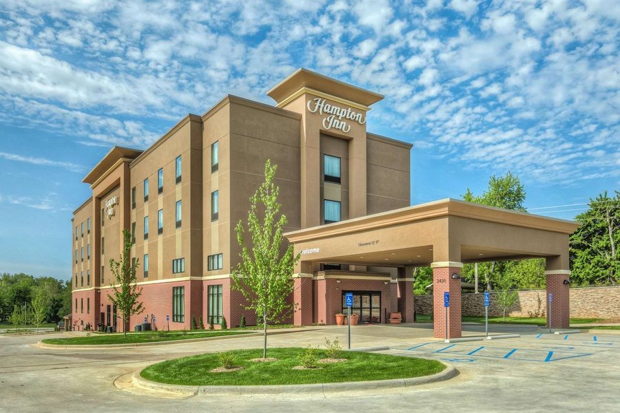 HAMPTON INN POPLAR BLUFF $83 ($̶1̶1̶5̶) - Updated 2020 Prices & Hotel ...