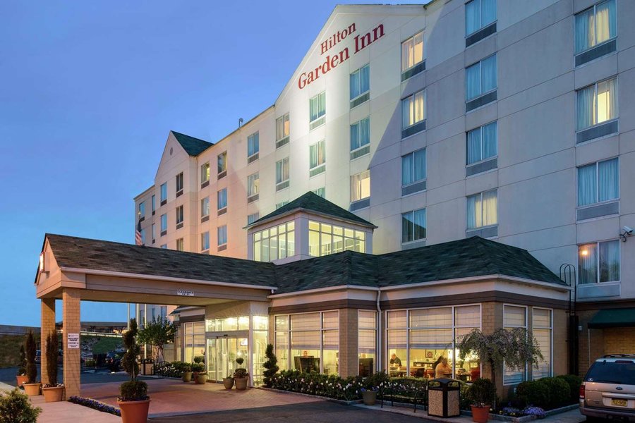 HILTON GARDEN INN QUEENS JFK AIRPORT  114     2  1  7    Updated 2021