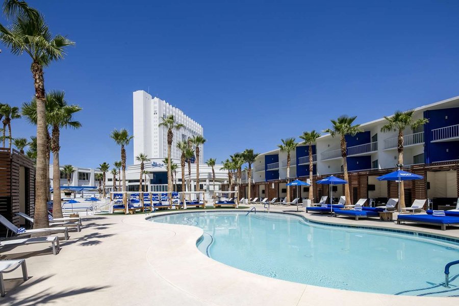 Tropicana Las Vegas - A DoubleTree by Hilton Hotel - UPDATED 2021 ...