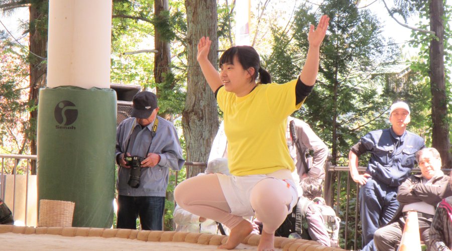 女力士