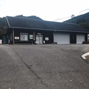 河川敷の開放感あるキャンプ場でした。