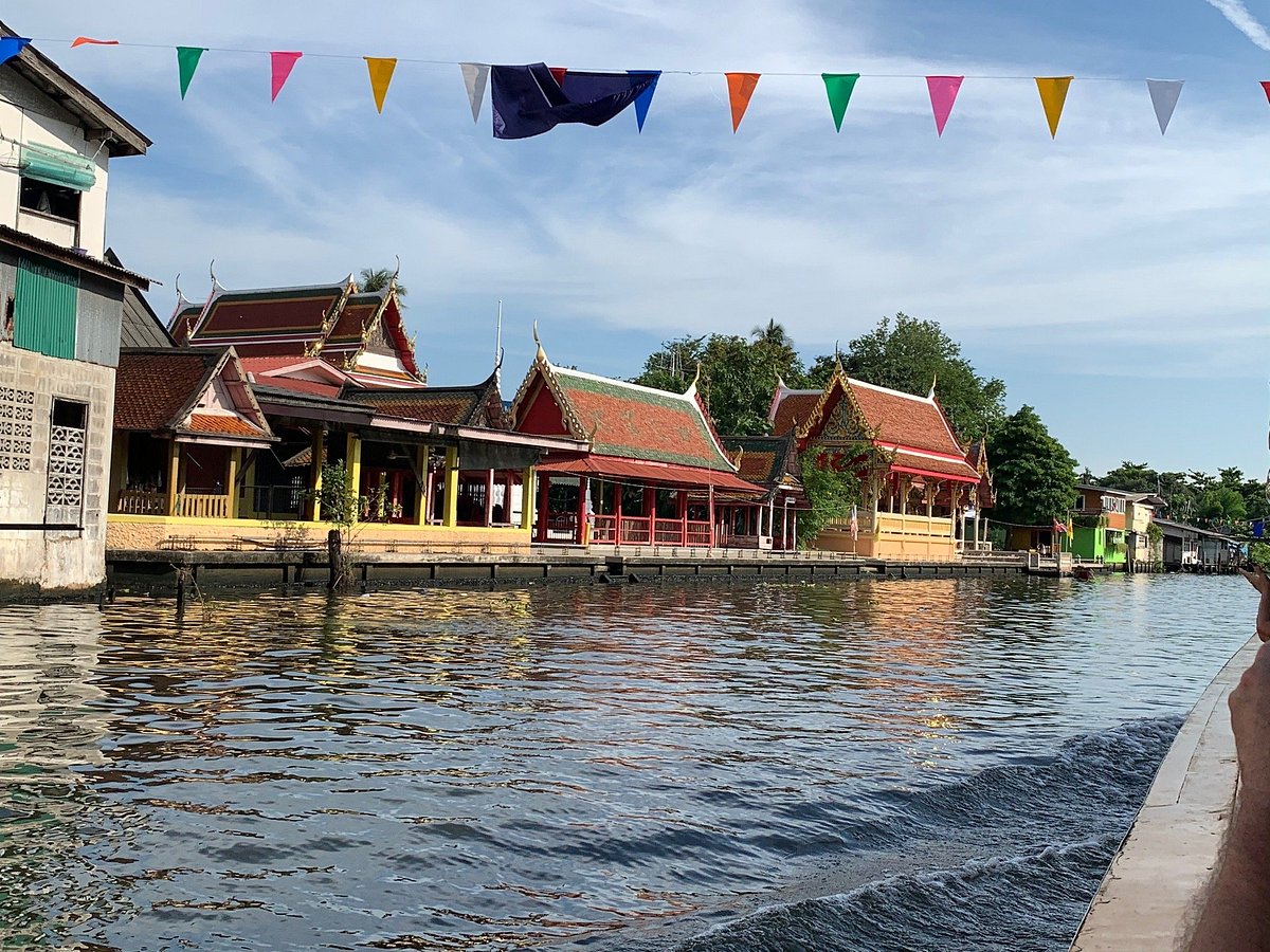 river side cruise bangkok