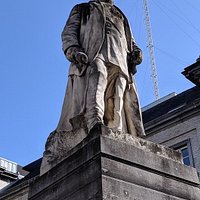 Statue of General Brialmont