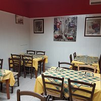 angolo di una saletta della pizzeria