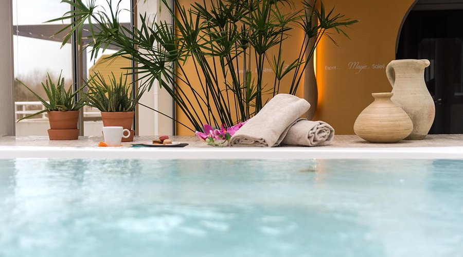 Jacuzzi
