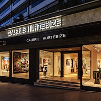 La Galerie Hurtebize, établie à Cannes depuis 1992, propose une sélection d'œuvres de peintres post-impressionistes et modernes à des collectionneurs internationaux.