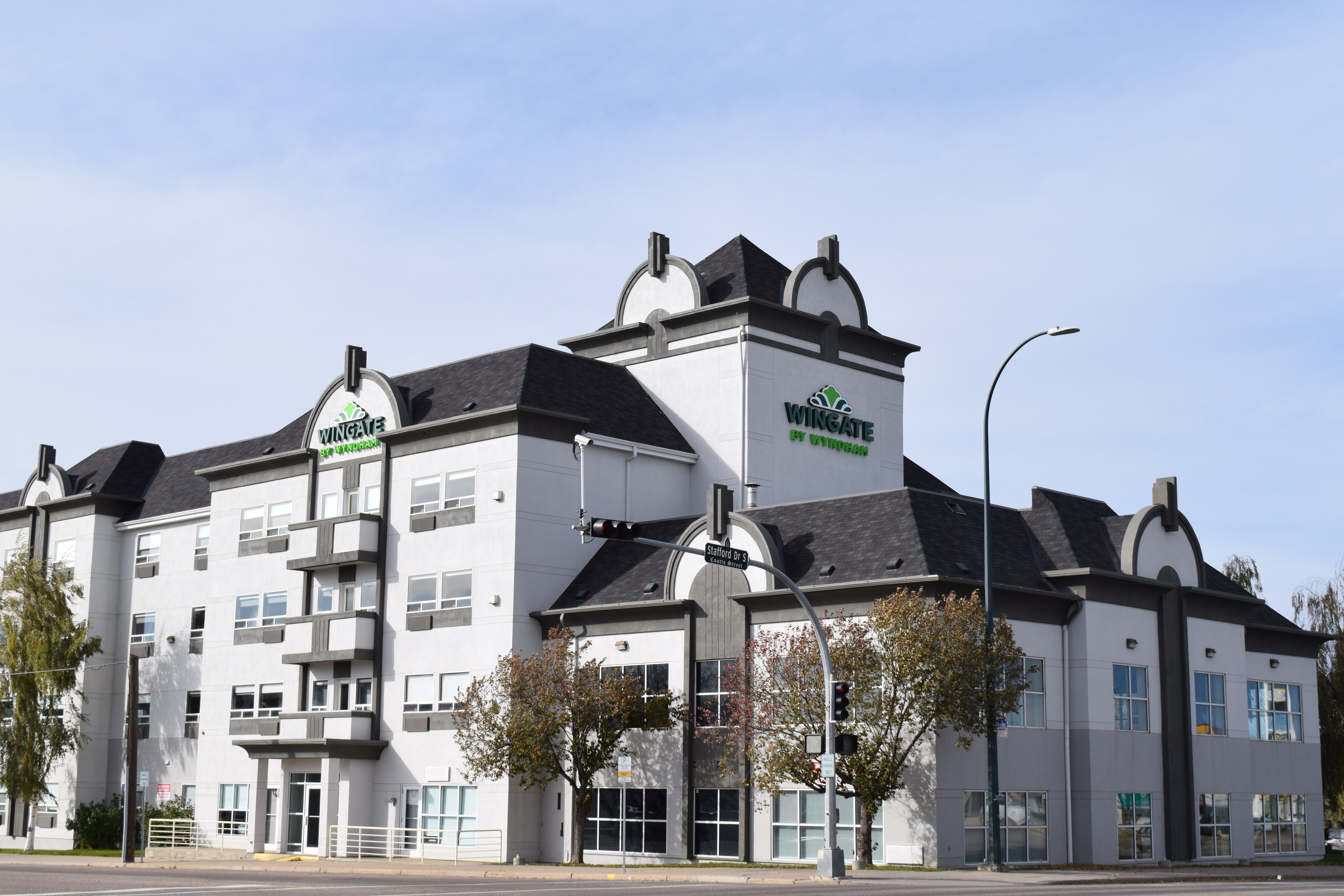 WINGATE BY WYNDHAM LETHBRIDGE Alberta Hotel Reviews Photos Rate   Wingate By Wyndham Lethbridge 