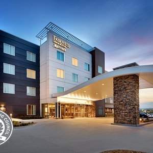 Fairfield Inn & Suites - Springfield, MO. LEED Silver Certified. Front of building.