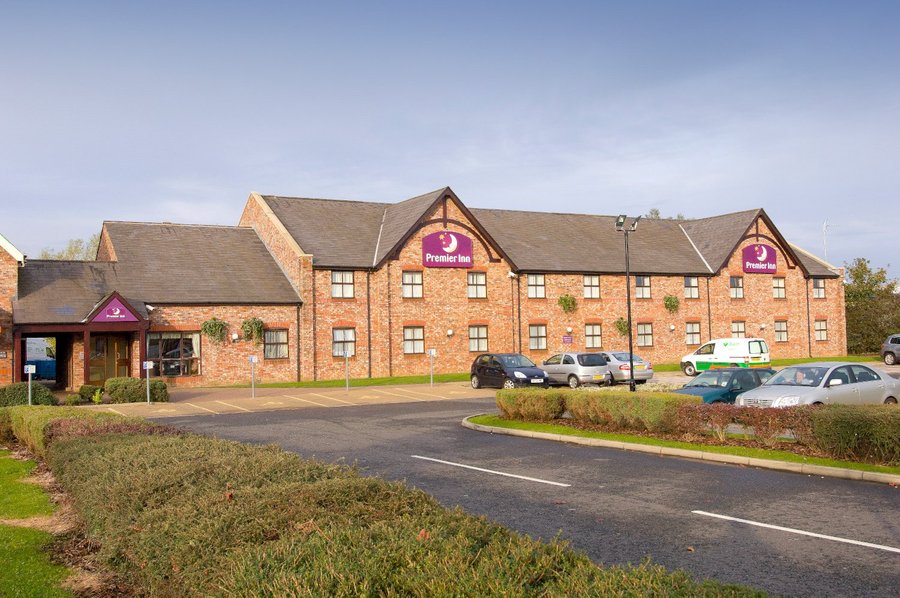 PREMIER INN WIGAN (M6, J25) HOTEL - Updated 2021 Prices, Reviews, and ...