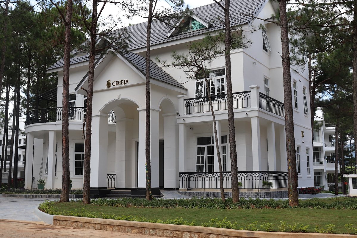 Cereja Hotel & Resort Dalat