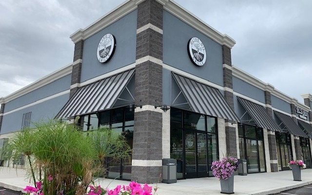 Olive Oil Grille is located in Camp Hill PA.