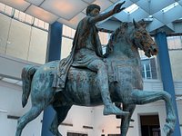 Equestrian statue of Marcus Aurelius ( Marco Aurelio ) 161-180 AD on  horseback Capitoline Museum Roma Roman Italy 161-180 AD Bronze gilded Stock  Photo - Alamy