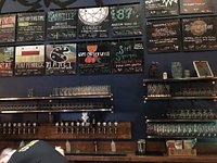 Night Shift Brewing Kitchen & Tap Entrance - Picture of Night Shift Brewing  Kitchen & Tap, Everett - Tripadvisor