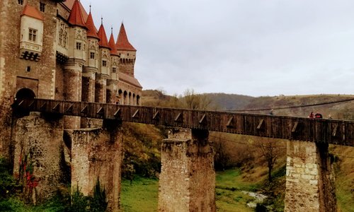 The Draw Gate and Bridge