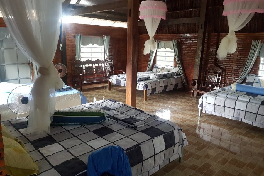 Room rate Cat Tien Farm Stay, Nam Cat Tien Commune from 20-04-2022 until  21-04-2022