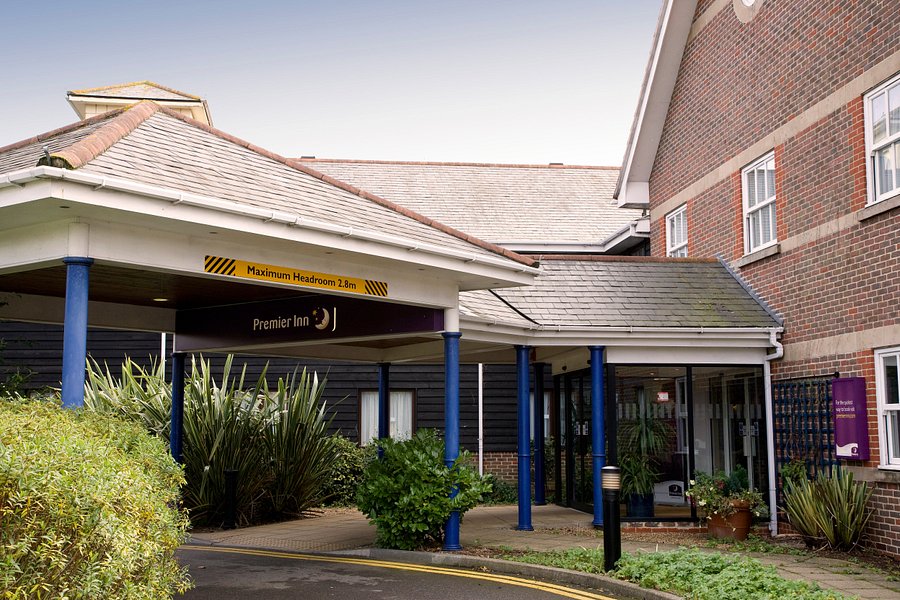 PREMIER INN HOTEL BRAINTREE FREEPORT VILLAGE - Updated 2022