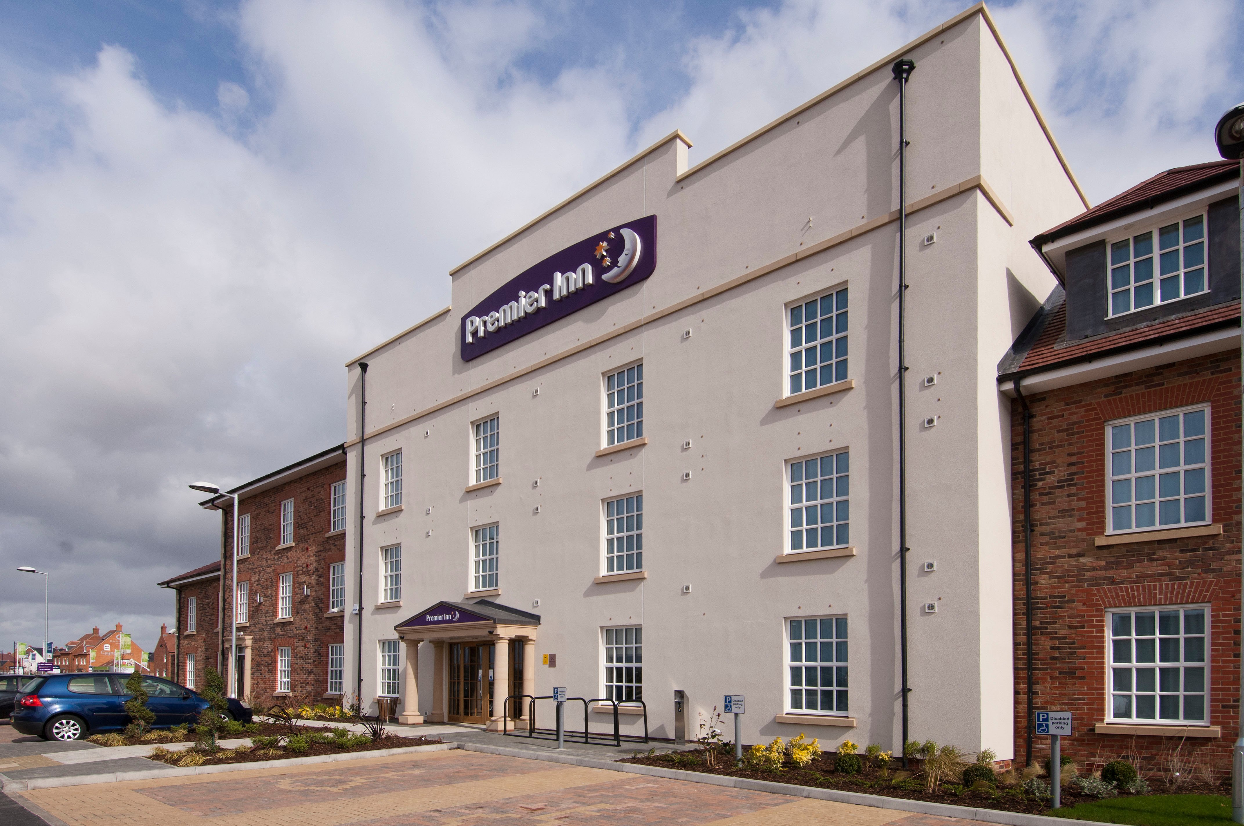 PREMIER INN BEDFORD SOUTH A421 UPDATED 2022 Hotel Reviews Price   Premier Inn Bedford South 