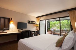 Room & Suite
