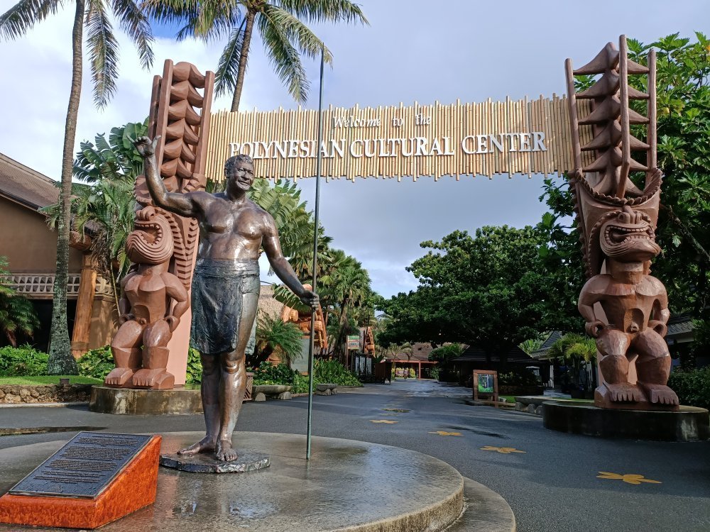 SHAKA STATUE (Laie) - All You Need to Know BEFORE You Go