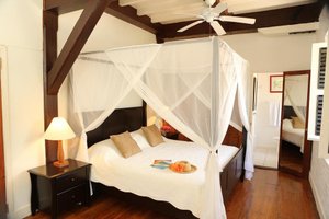 Room & Suite