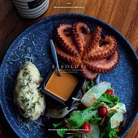 Pulpo al fumo