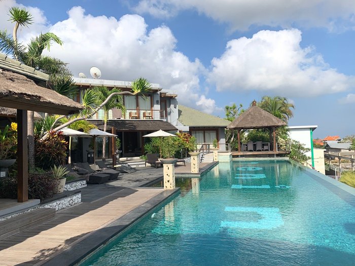 ヴィラ ヘニング Villa Hening Boutique Hotel Spa Jimbaran Bali ジンバラン 22年最新の料金比較 口コミ 宿泊予約 トリップアドバイザー