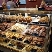 Which flavor of fudge shall I try?