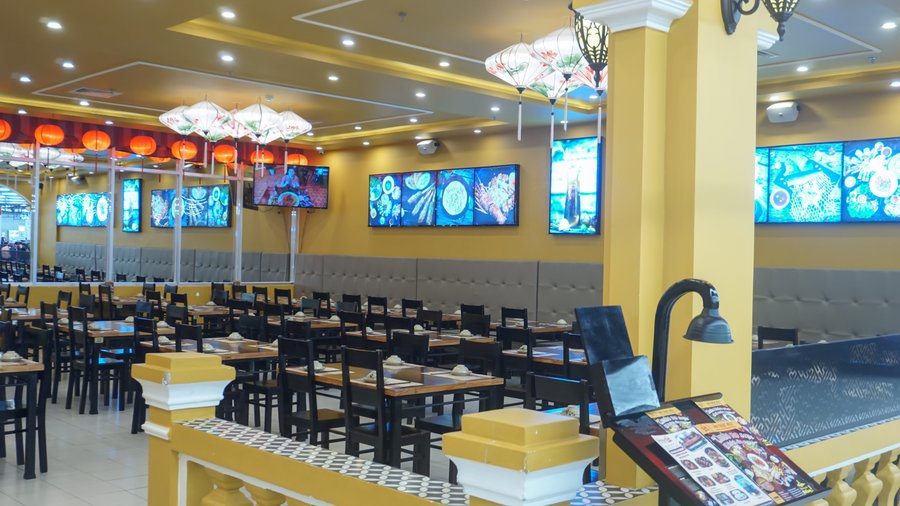 Hãy đến một lần và trải nghiệm những món ăn của Việt Nam ngay tại khu trung tâm mua sắm nhé