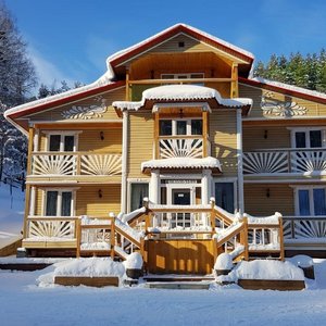 Усадьба Жар-птица в Белокурихе.