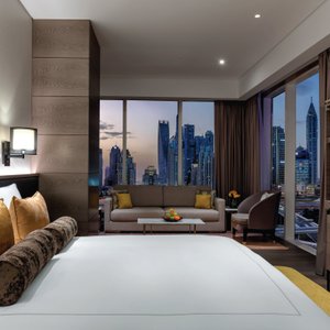 Taj Jumeirah Lakes Towers in Dubai