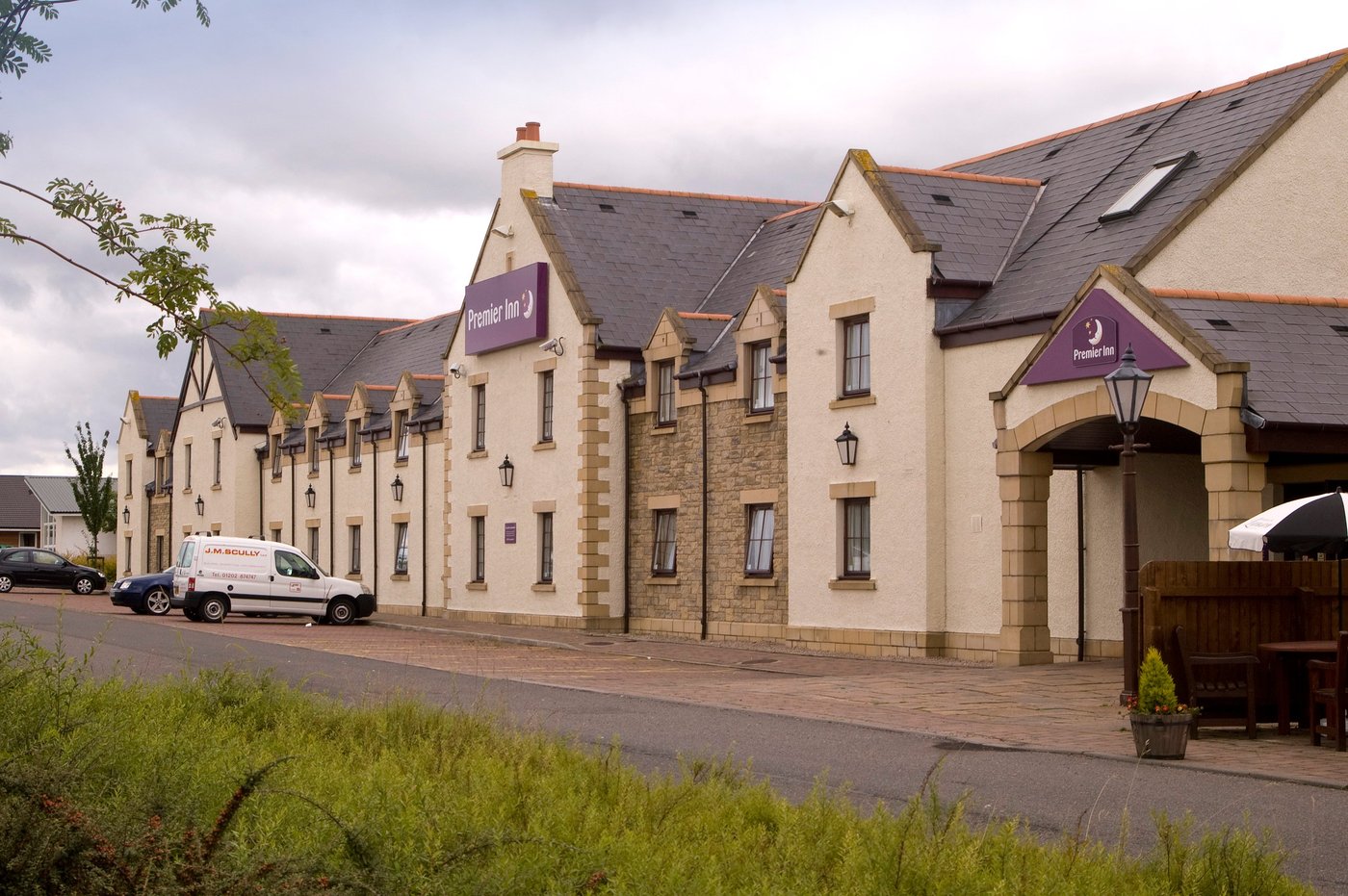 PREMIER INN DUNDEE EAST HOTEL - Updated 2024 Reviews, Photos & Prices