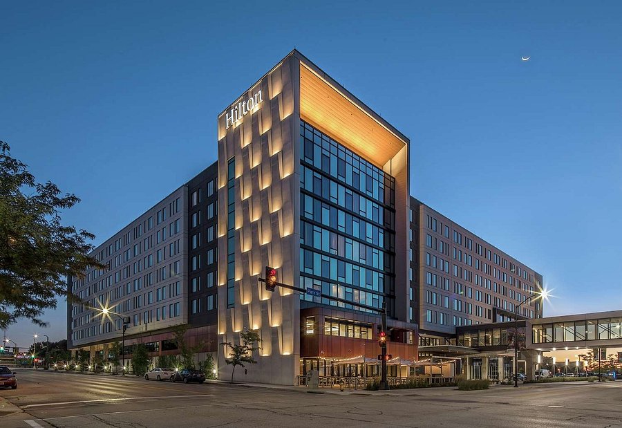 HILTON DES MOINES DOWNTOWN desde 558.594 (IA) opiniones y