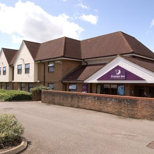 Premier Inn Dunstable South A5 Hotel - Updated 2022 (kensworth)