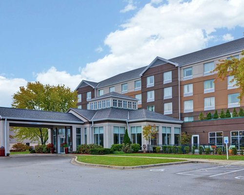 THE 10 CLOSEST Hotels to Resch Center, Green Bay - Tripadvisor - Find ...