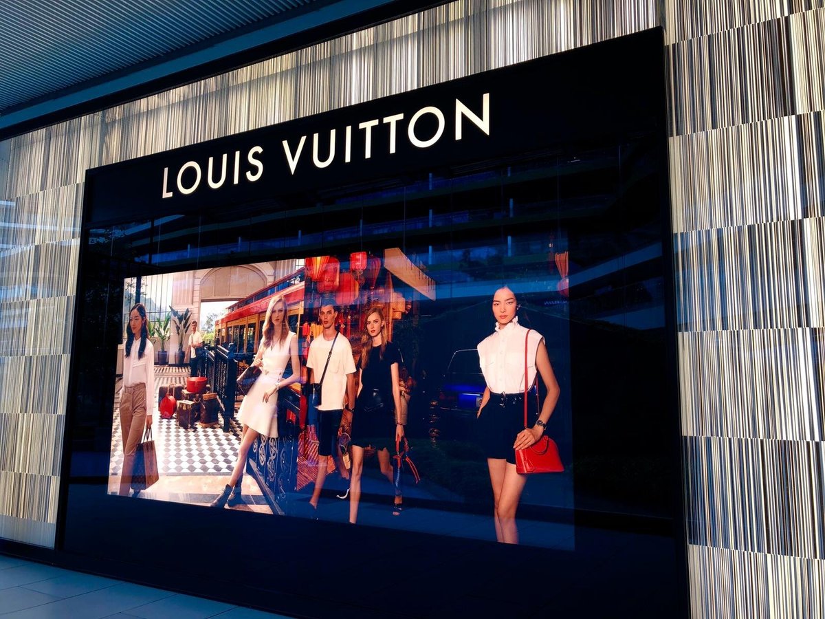 Louis Vuitton (Istanbul) - All You Need to Know BEFORE You Go