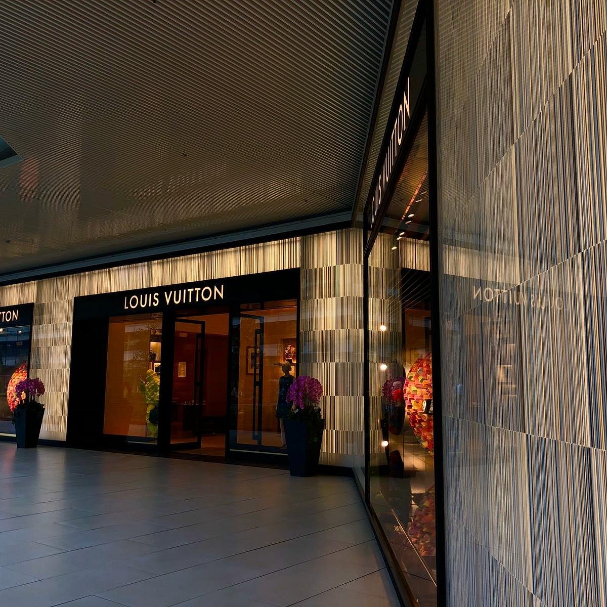 Places To Find Louis Vuitton Stores In Istanbul - Experiences Istanbul