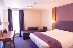 Room & Suite