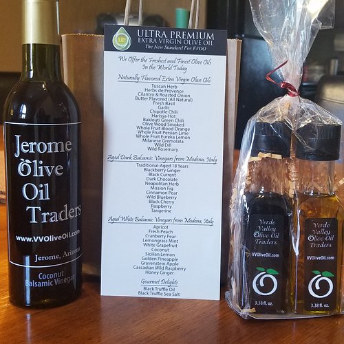 Sicilian Lemon White Balsamic Vinegar - Verde Valley Olive Oil Traders 2  Location Cottonwood & Jerome