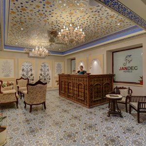 Hotel Janak Vilas in Udaipur, image may contain: Monitor, Screen, Computer Hardware, Chandelier