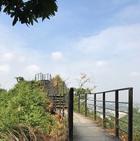 龍過脈步道爬山趣