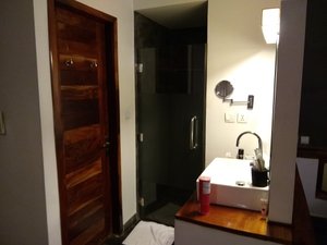 Room & Suite