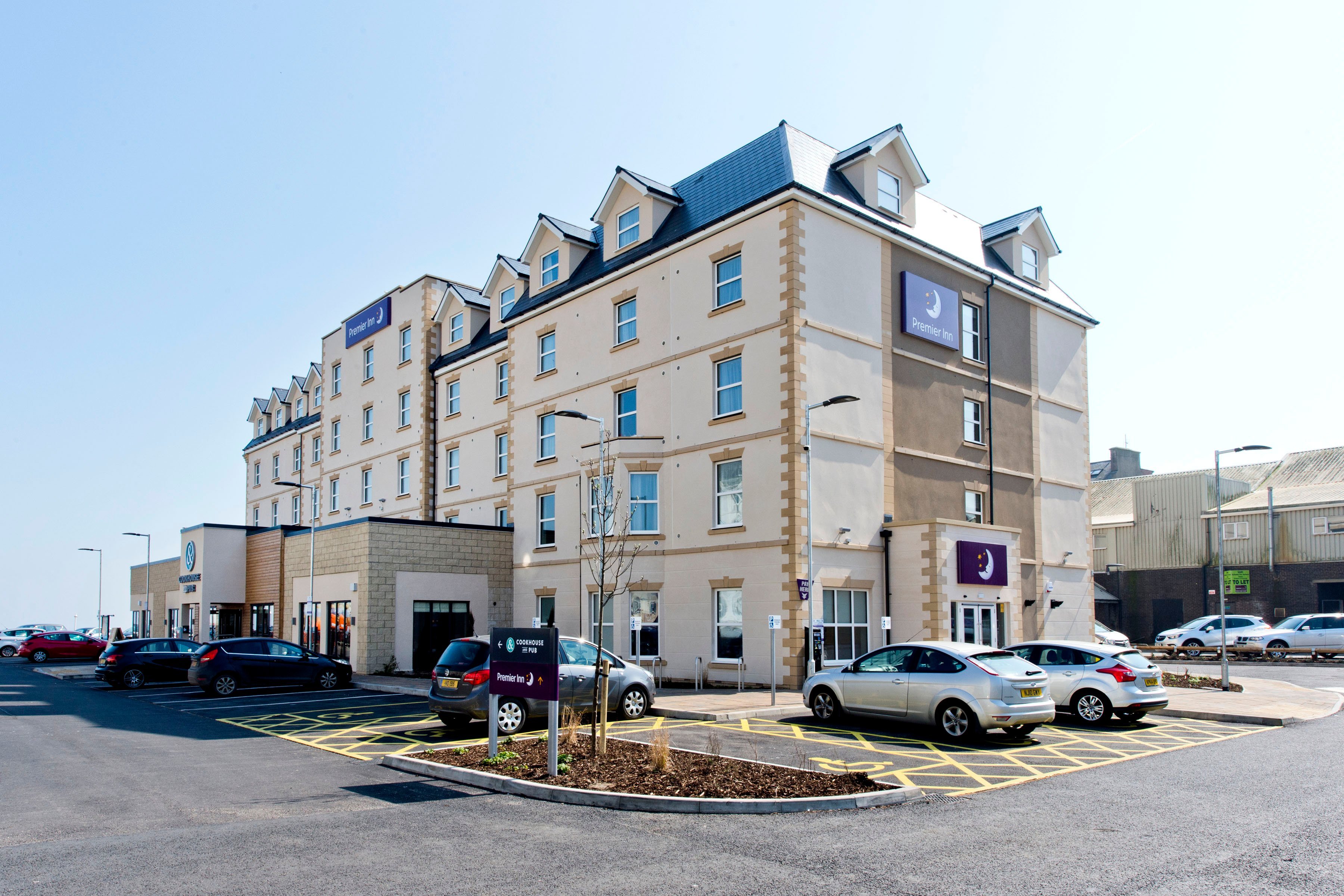 PREMIER INN BRIDLINGTON SEAFRONT HOTEL (Yorkshire) - Hotel Reviews ...