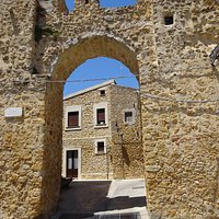 Porta d'Oro (Porta Vecchia) - Naro, Sicily