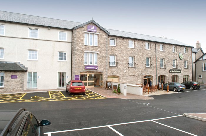 Premier Inn Kendal Central Hotel Restaurant: Pictures & Reviews ...