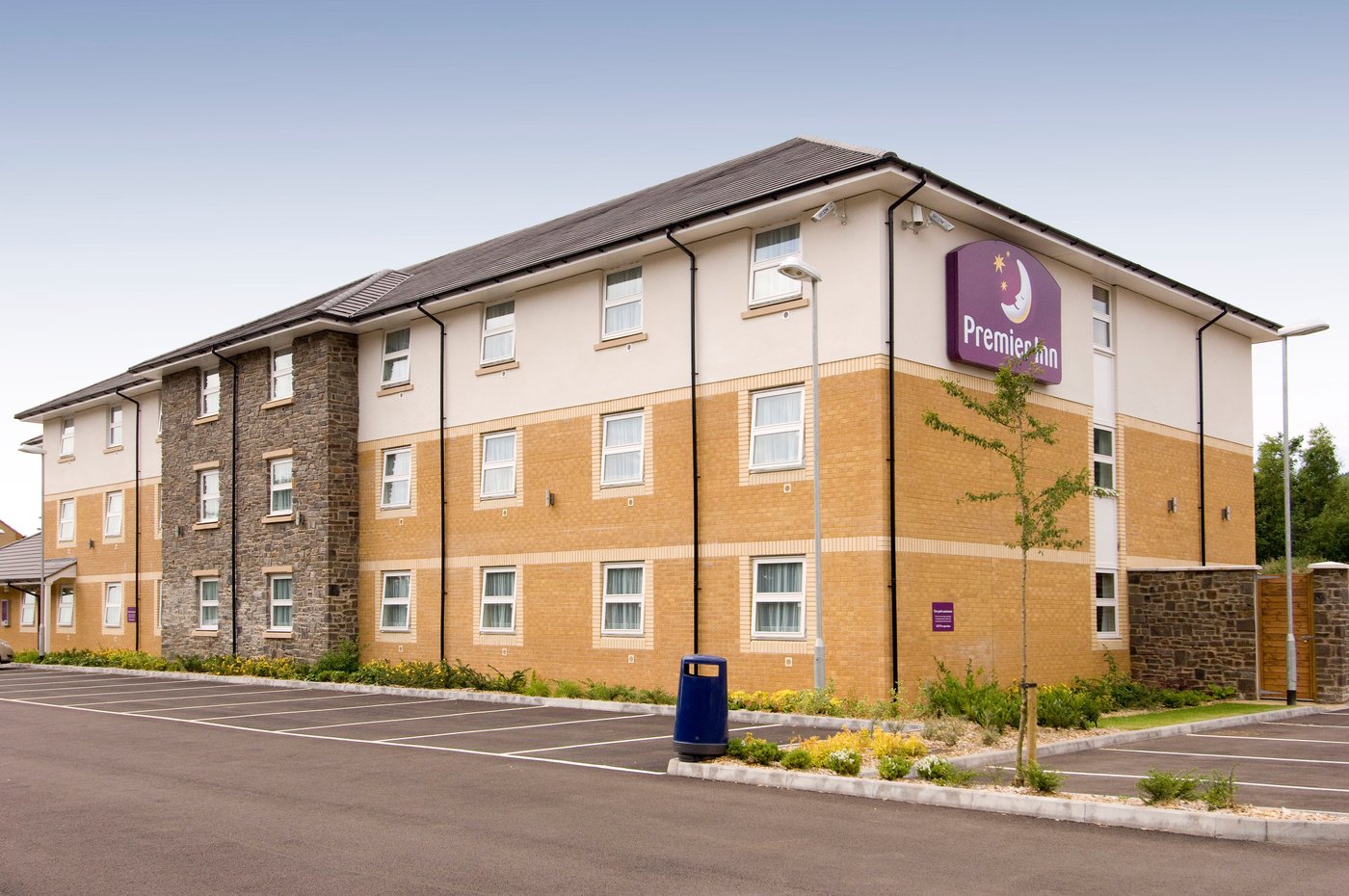 PREMIER INN LLANTRISANT HOTEL - Updated 2024 Reviews, Photos & Prices