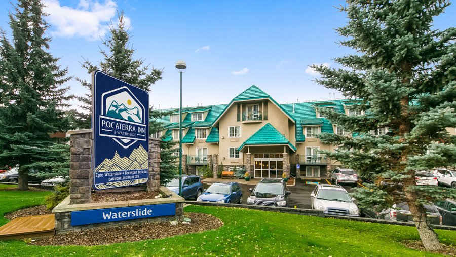 Pocaterra Inn & Waterslide