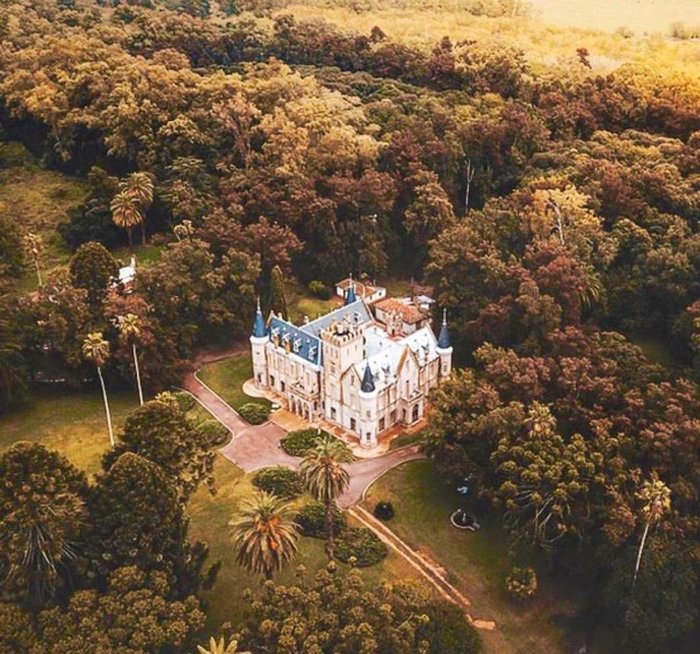 ESTANCIA LA CANDELARIA (Lobos, Buenos Aires) - Opiniones y comparación de  precios - Castillo - Tripadvisor