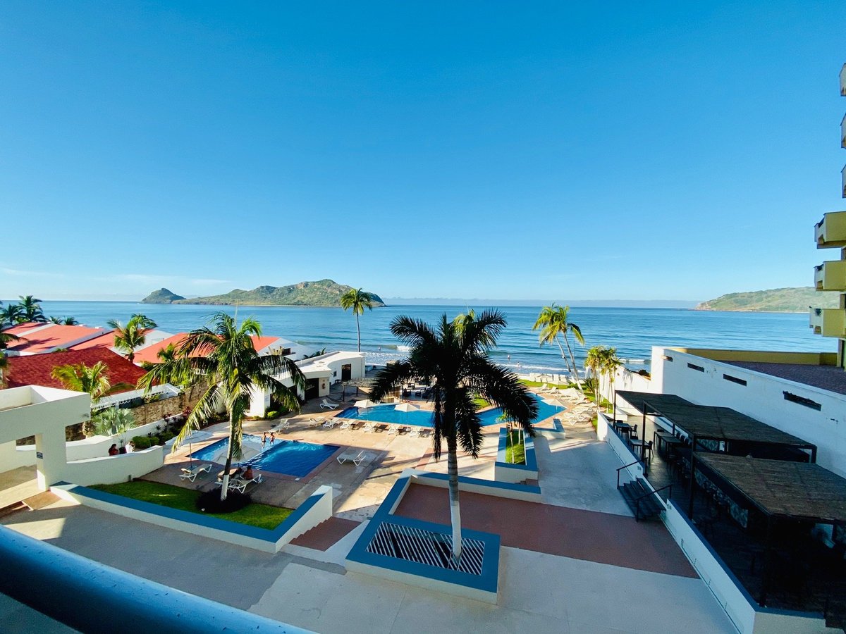 Ocean View Beach Hotel ⭐⭐⭐⭐ | Playa | Zona Dorada